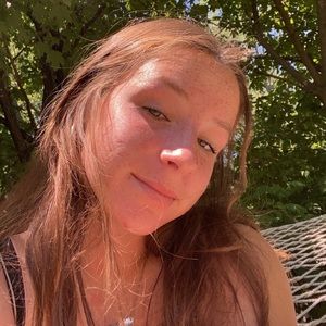 Meet your Posher, Cara